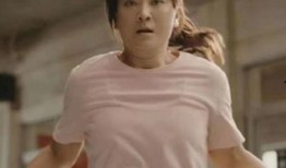 贾玲爸爸爆料女儿视频,真相究竟如何？